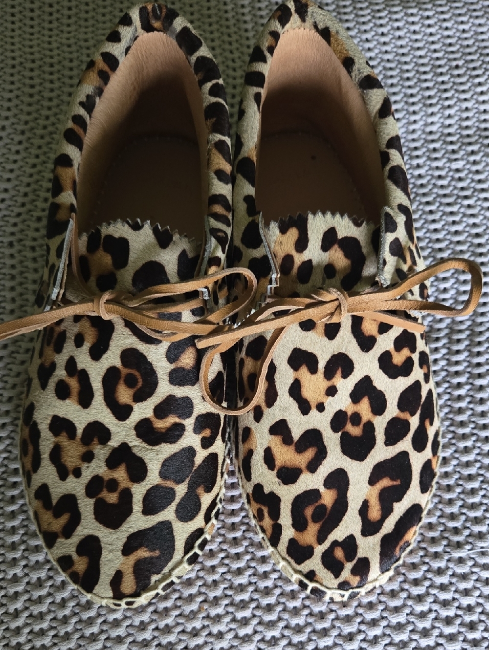 The GREAT. Canyon Moccassins - Leopard Print - Sz 8